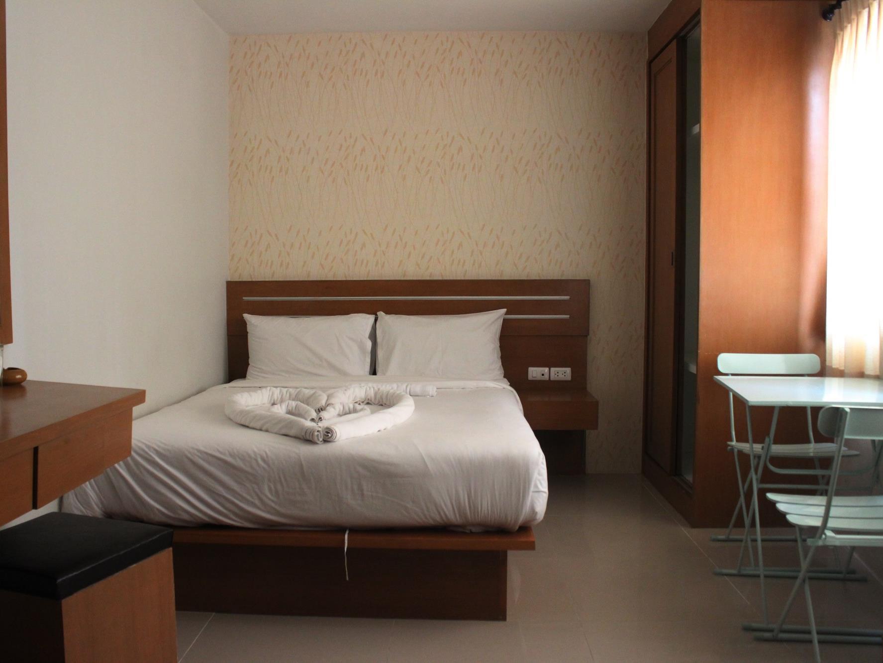 Coffee Mania House Hotel Phuket Exterior photo